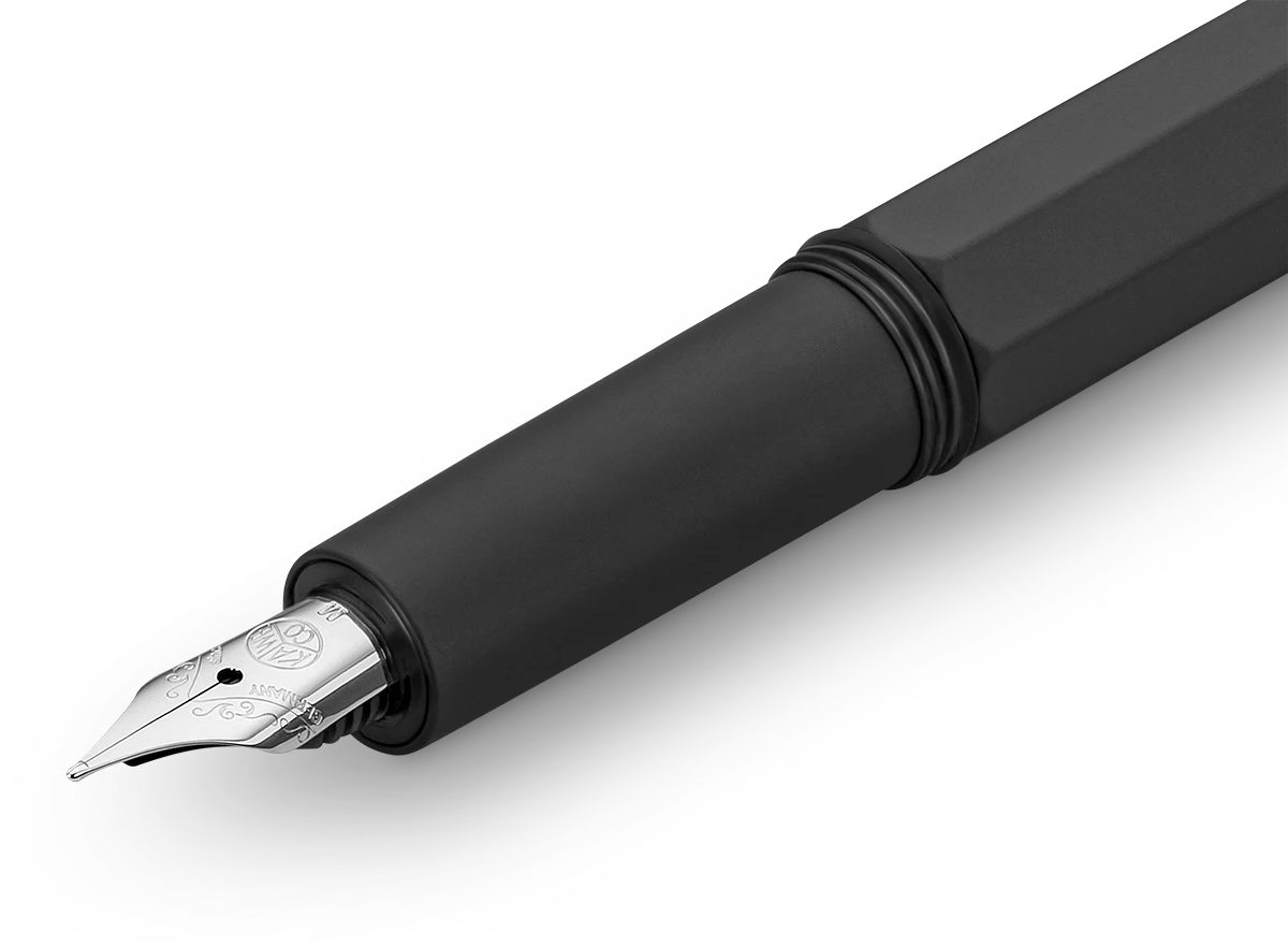Close-up of the Kaweco ORIGINAL 060 steel nib and convex grip section