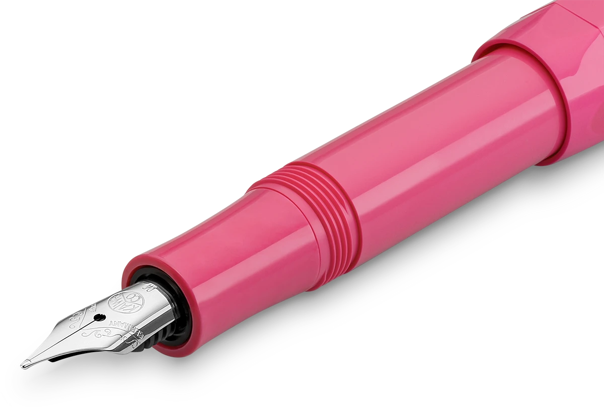 Kaweco Skyline Sport fountain pen in Pink, nib detail