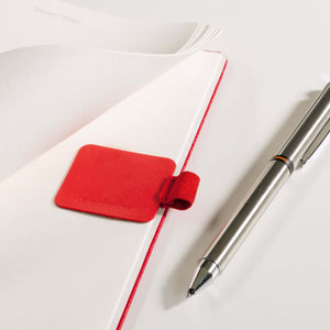 Leuchtturm1917 Pen Loop New Colours 2024 - holding a pen
